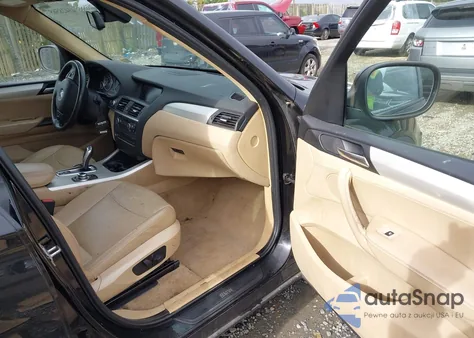 2011 BMW X3 xDrive28I z USA, uszkodzony, nr VIN 5UXWX5C56BL709221